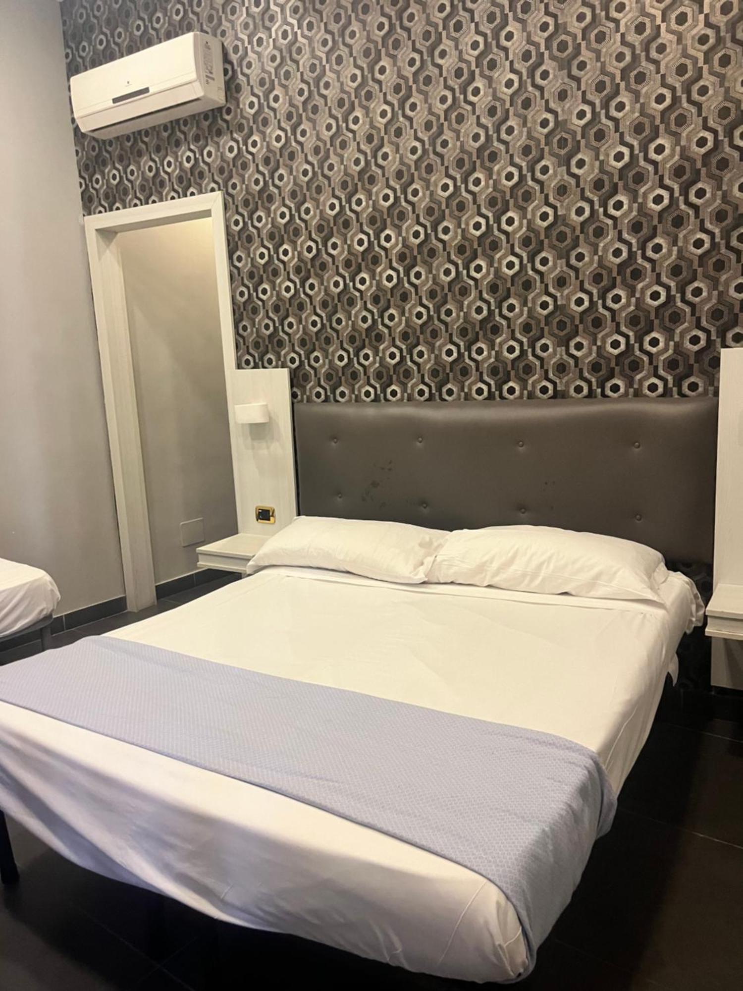 نابولي International Hotels المظهر الخارجي الصورة